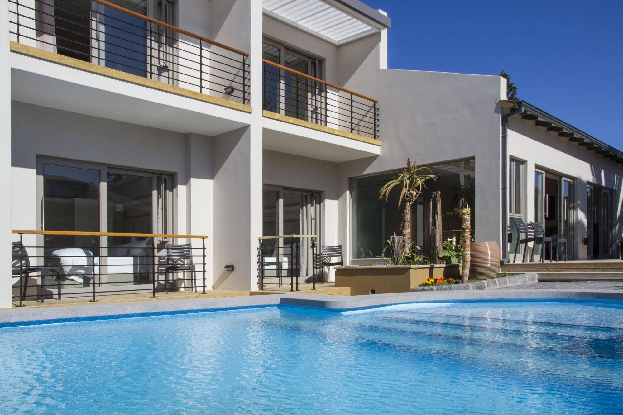 Ocean Bay Guesthouse Port Elizabeth Buitenkant foto